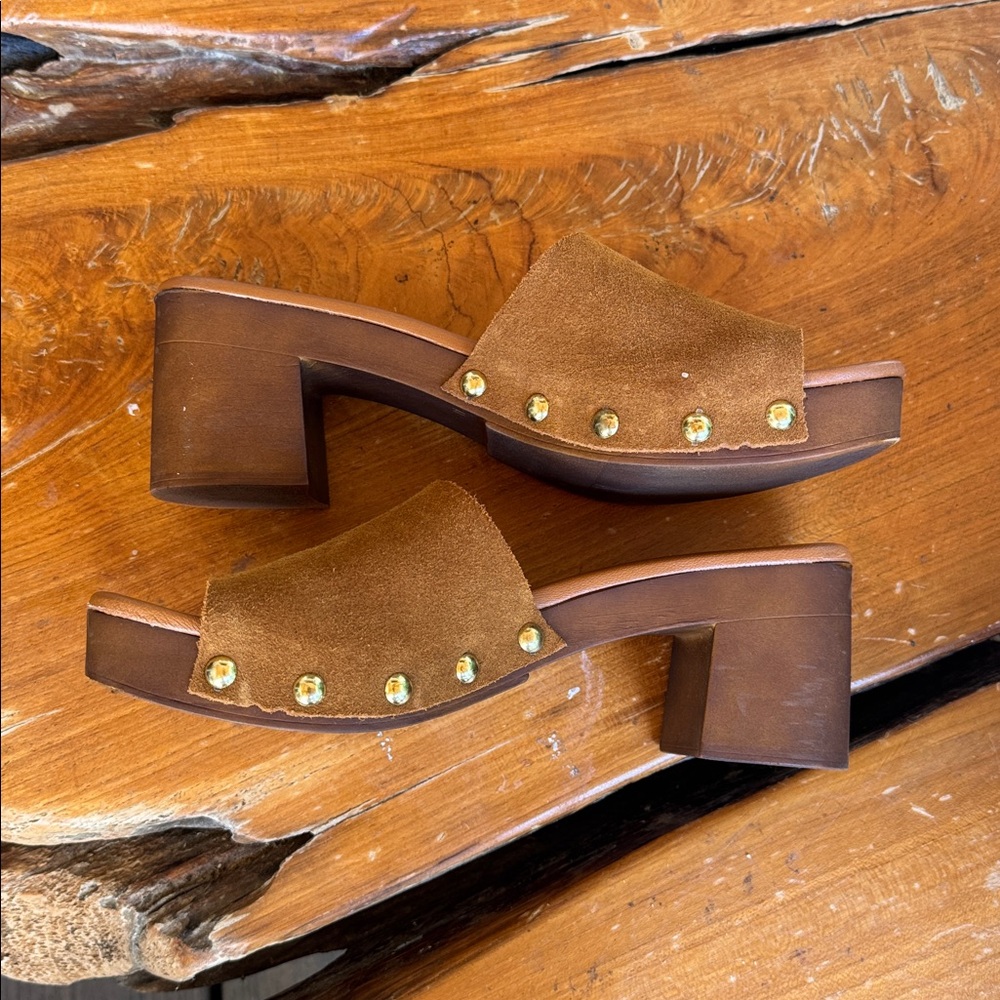 Christian di Riccio Genuine Leather Brown Suede Block Heels